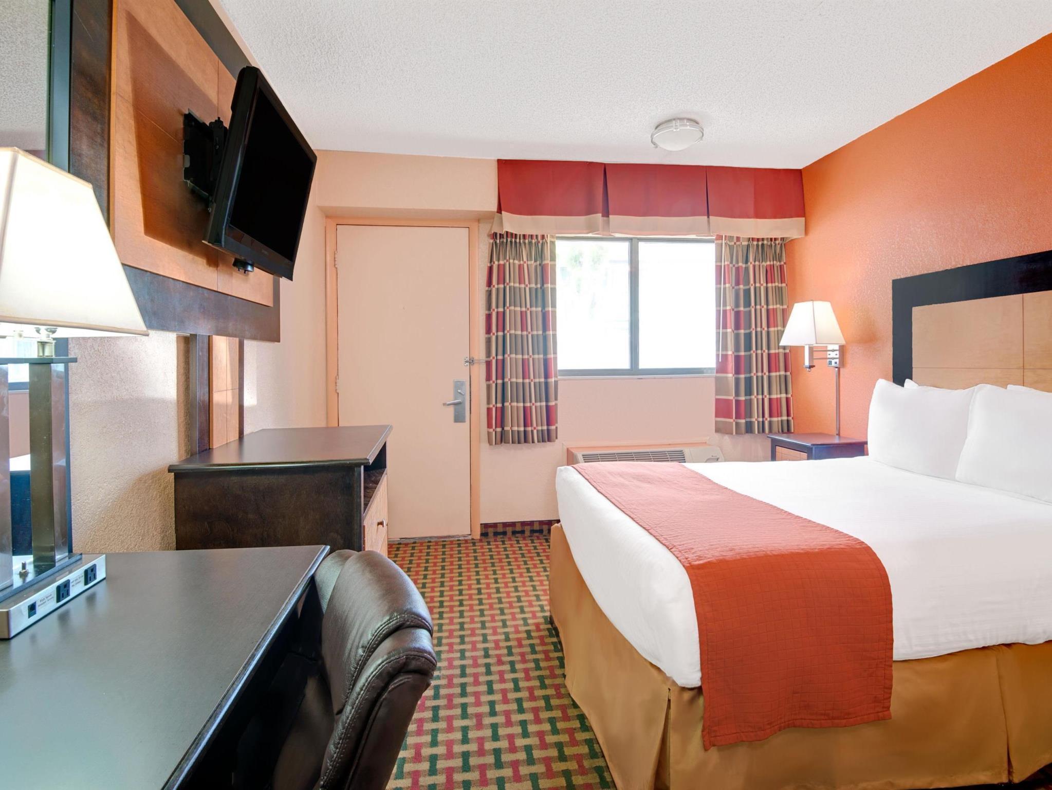 Days Inn By Wyndham Independence Exterior foto